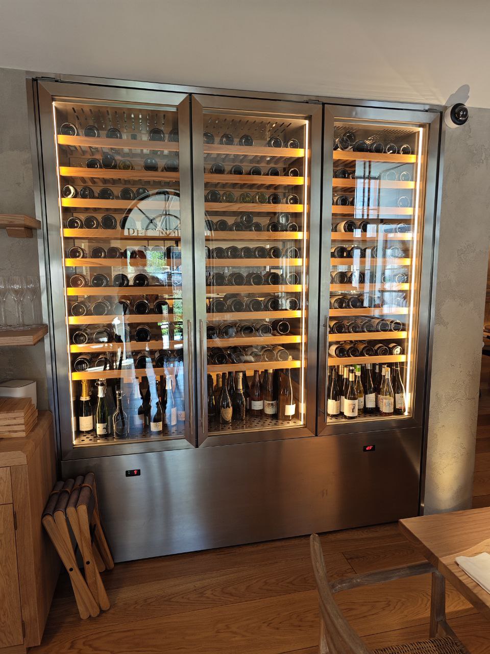 Inner Restaurant